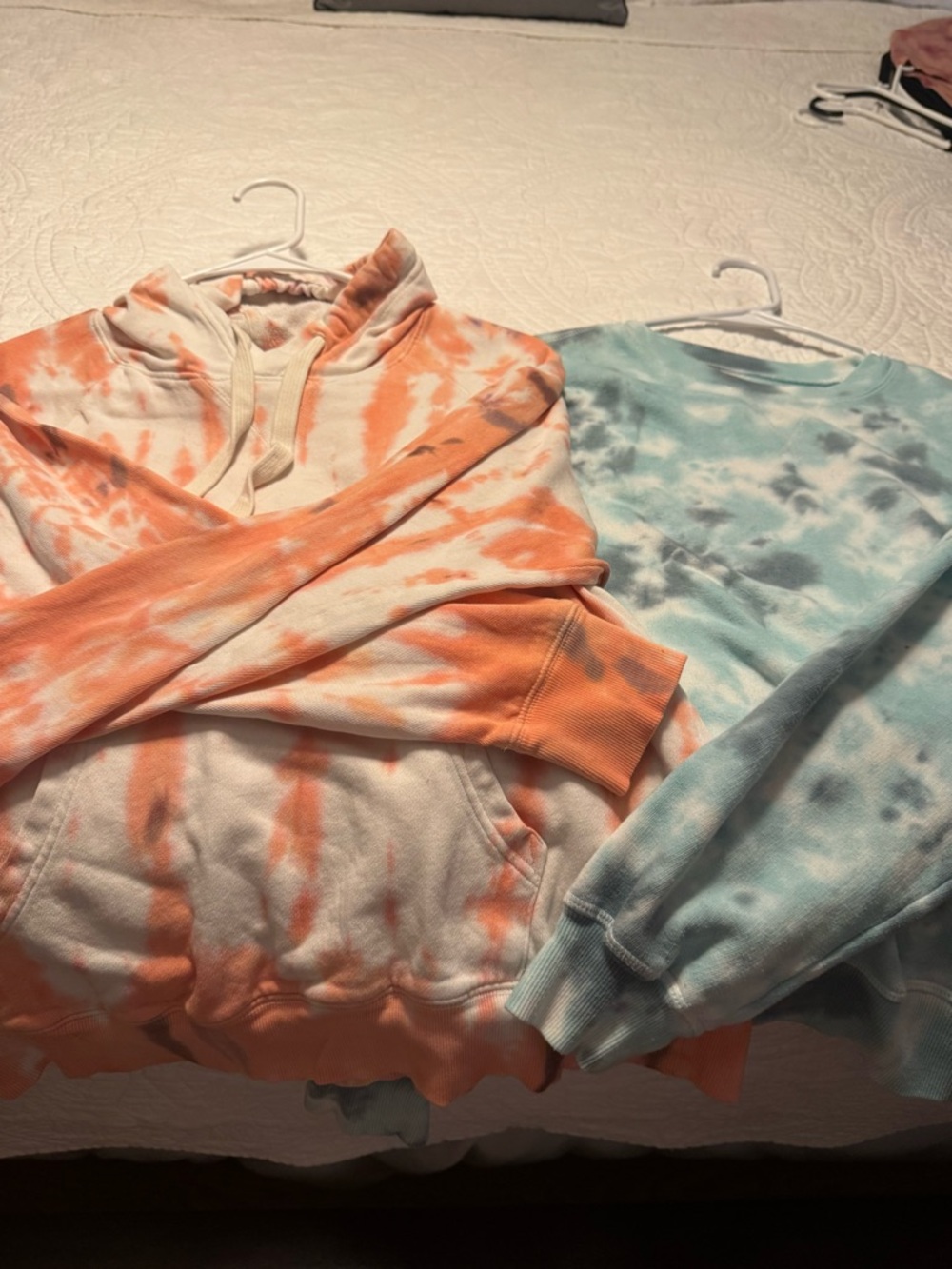 Old Navy Women's Tie-Dye Hooded Sweater - Orange & Teal